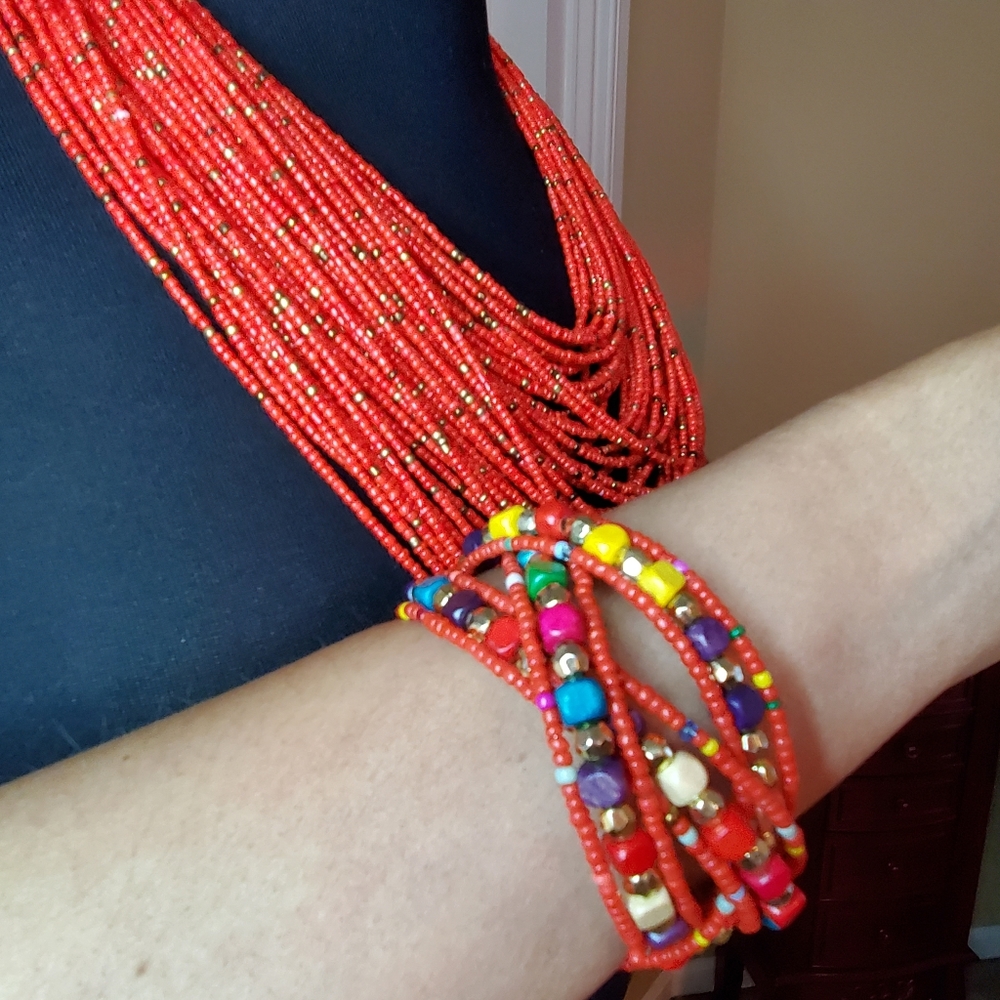 Multi Length Red Beaded Neckace And Bracelet - image 8